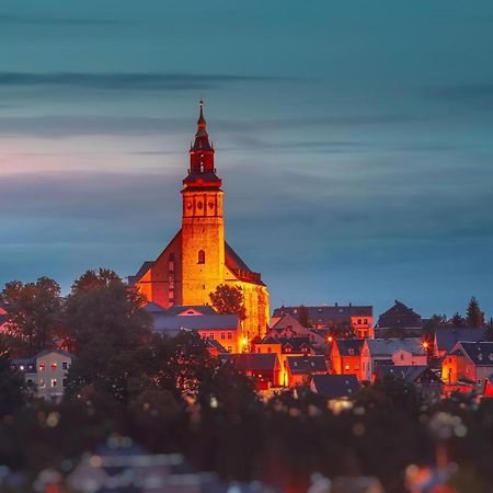 Berghotel Steiger - Erzgebirge Шнеберг Экстерьер фото